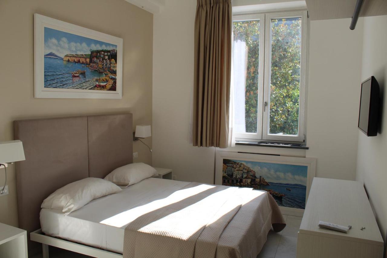 Villa Emanuel White Sorrento Eksteriør billede